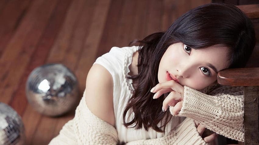 6 Zodiac Signs Who Captivate Others Effortlessly