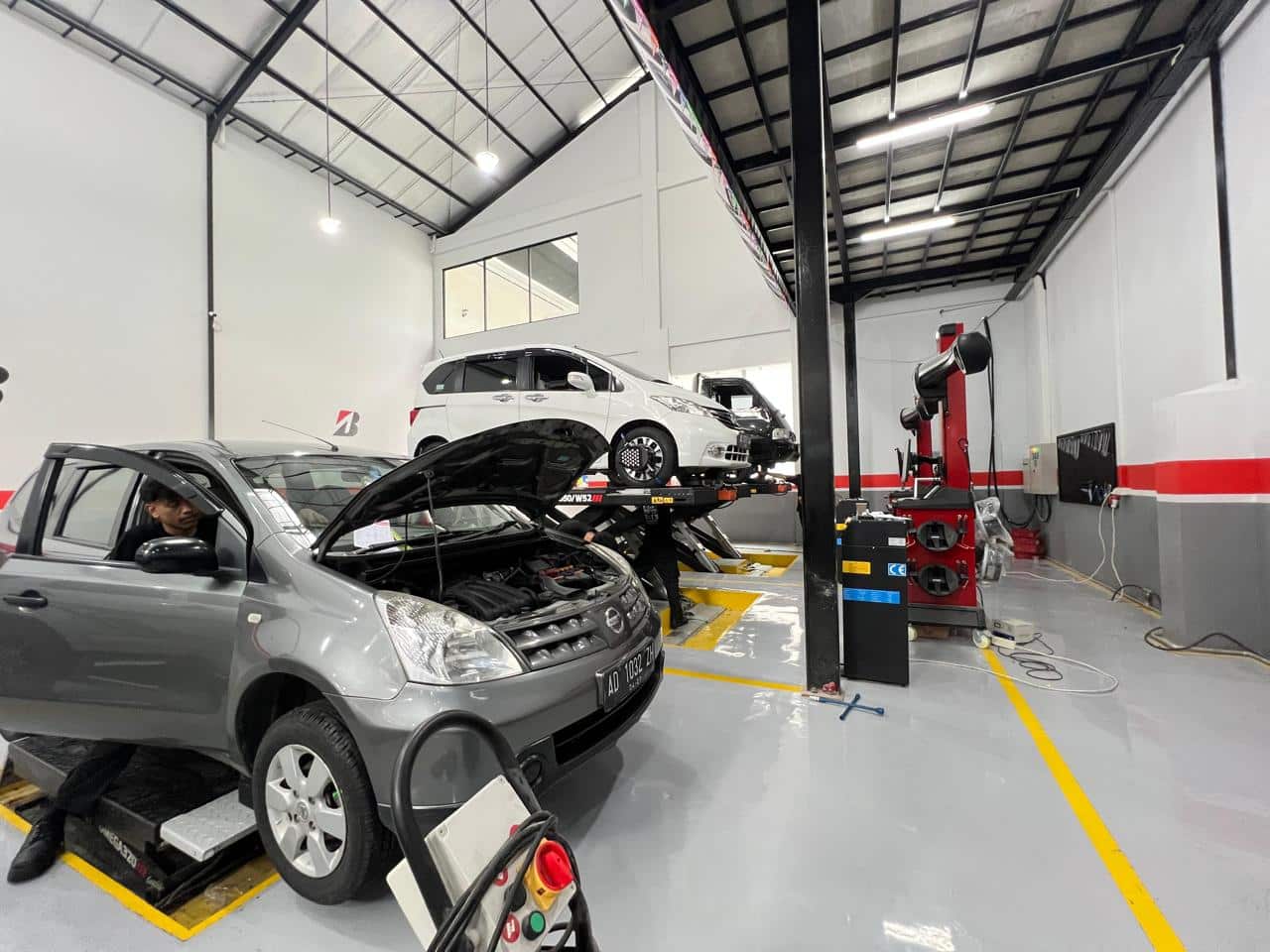 Ahead of ‘Mudik’ 2026, Bridgestone Indonesia Highlights Tire Readiness for Hybrid Vehicles