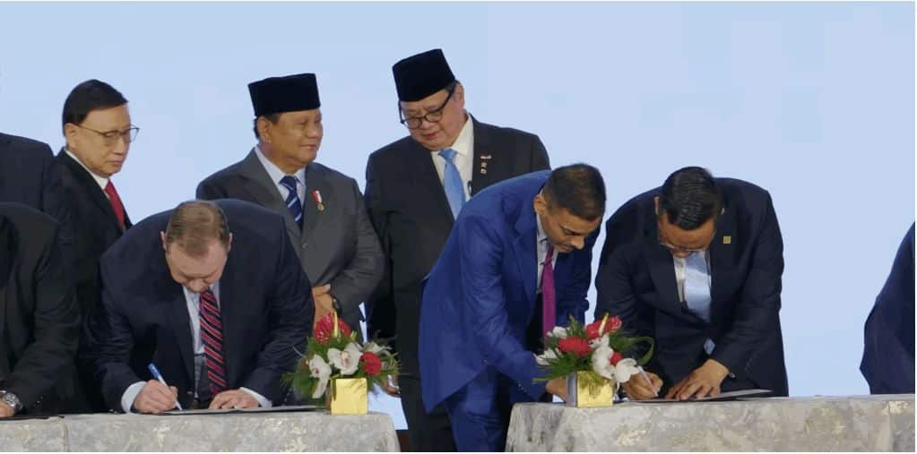 Prabowo Secures Landmark USD 4.89B Semiconductor Deal in Washington