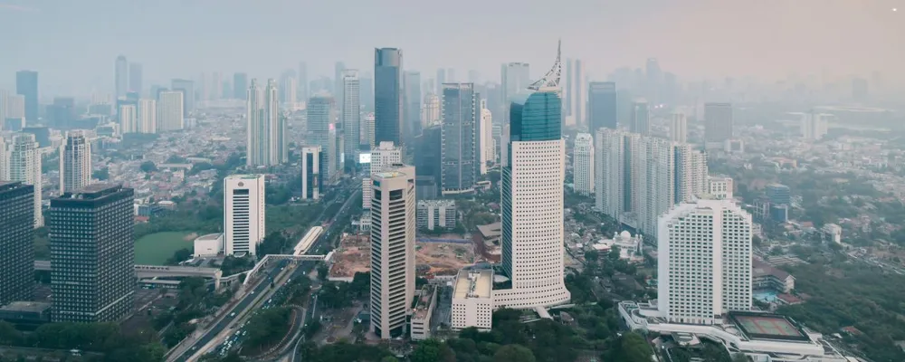 “To the Moon”: Finance Minister Doubts Market Doom, Predicts Indonesian Stocks Will Hit 10,000