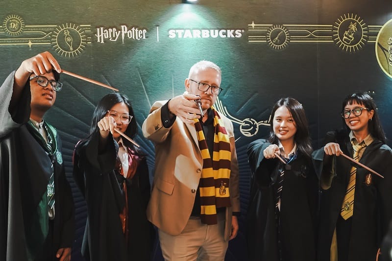 Starbucks Brings Harry Potter-Themed Menu and Merchandise to Indonesia
