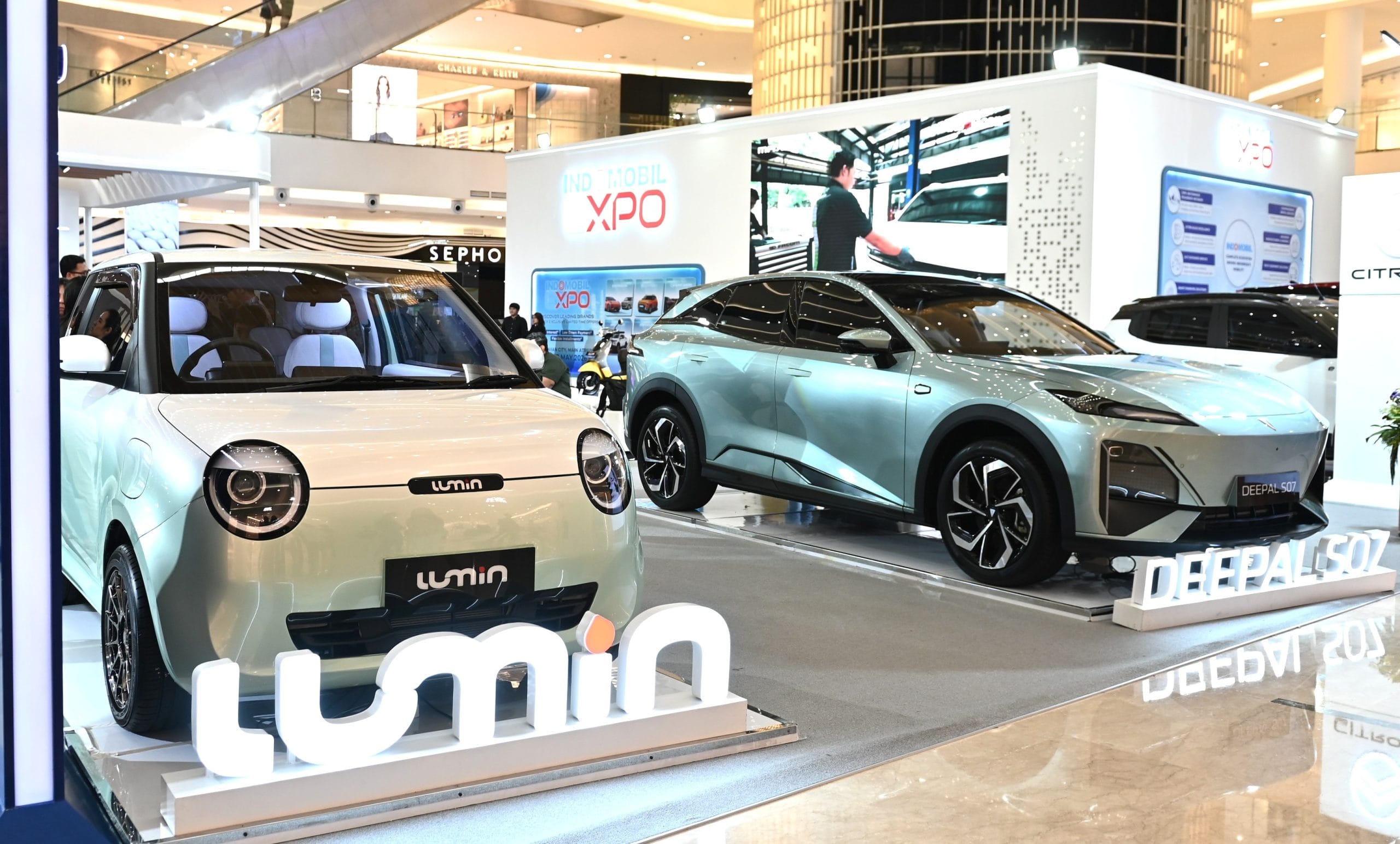 Changan Showcases Lumin and Deepal S07 at Indomobil Expo 2026