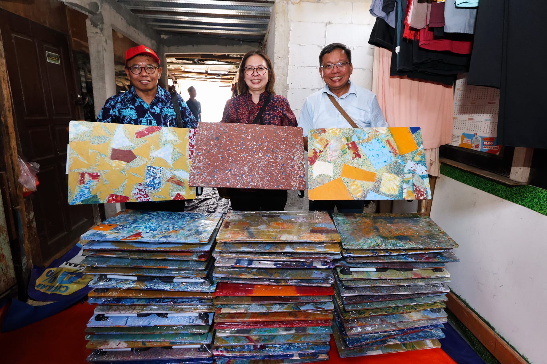 Datascrip Launches Ink Bottle Recycling Program to Produce Study Desks