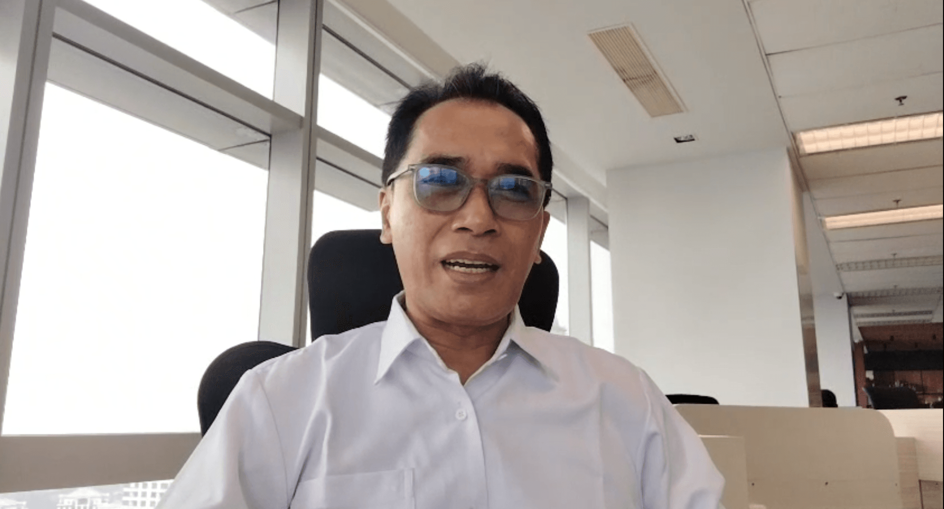 After Surpassing Rp18,000, Rupiah Could Reach Rp25,000 per U.S. Dollar
