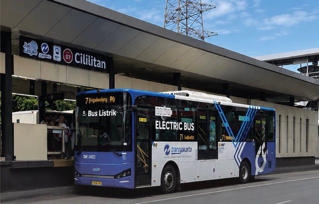 How Much Does Jakarta Spend to Keep TransJakarta Affordable?
