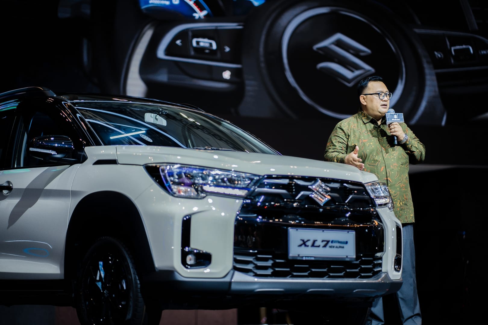 Suzuki Unveils Refreshed XL7 at GIIAS 2026, Prices Start at Rp274.3 Million