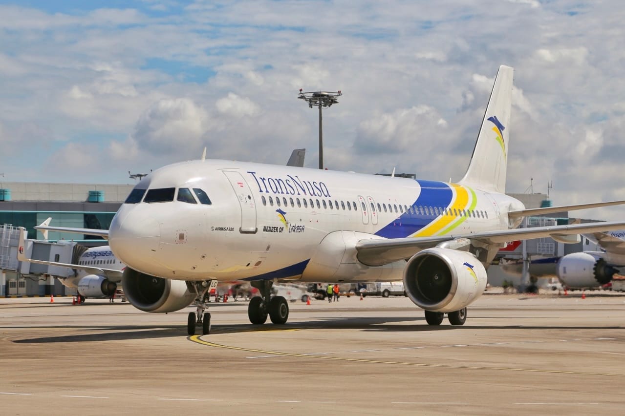 Mount Anak Krakatau Volcanic Ash Disrupts TransNusa Flights