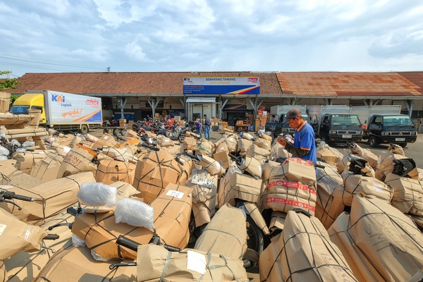 KAI Logistik Transports 122,000 Motorcycles in January–September 2026